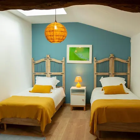 De Charme Au Bal Des Hirondelles Classe 5* Tatil Evi