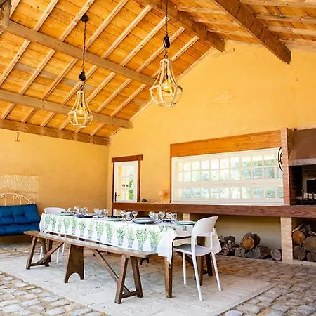 Tatil Evi De Charme Au Bal Des Hirondelles Classe 5* Valence-en-Poitou